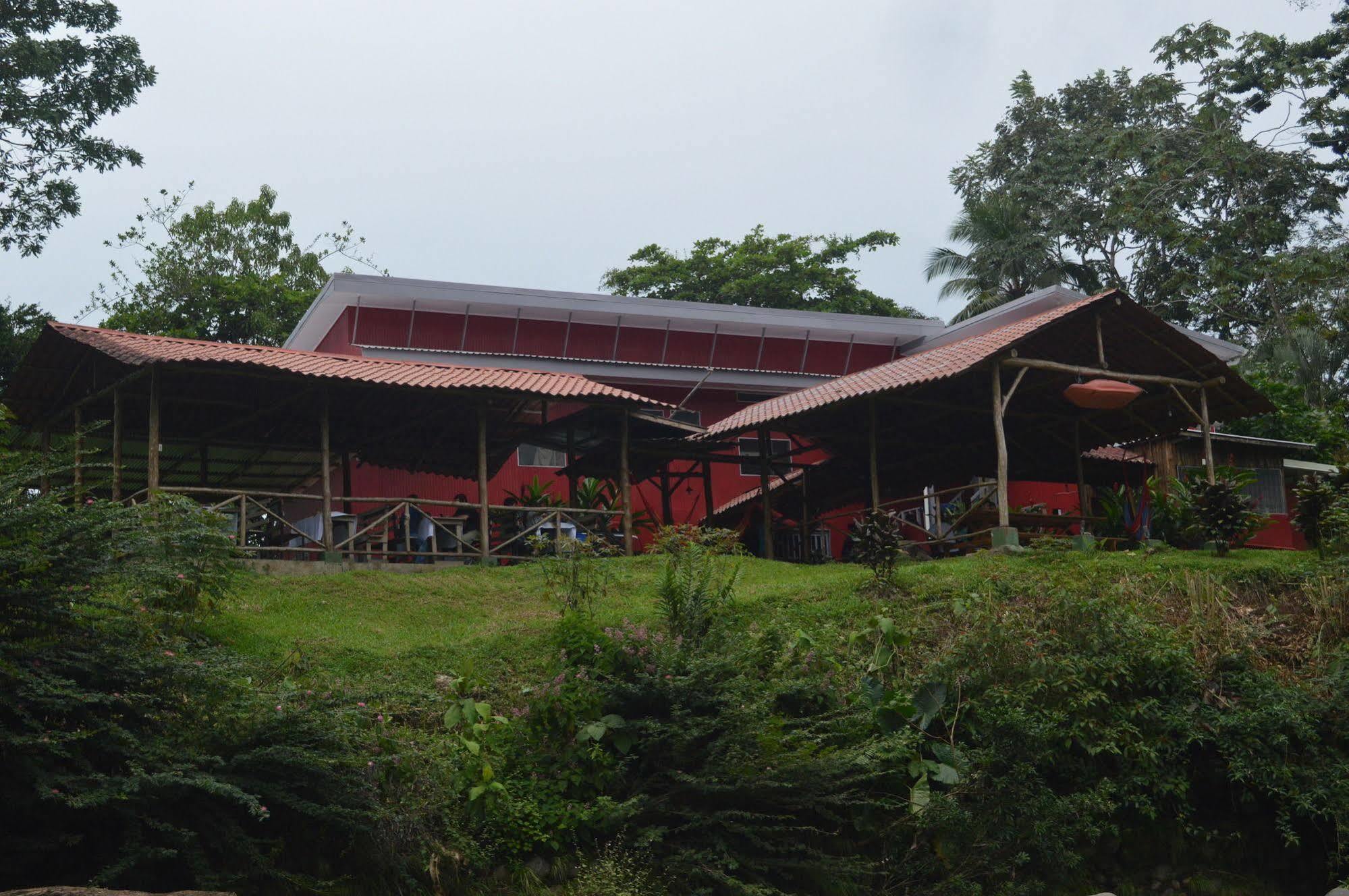 Islas Del Rio Hostel Tirimbina Eksteriør bilde