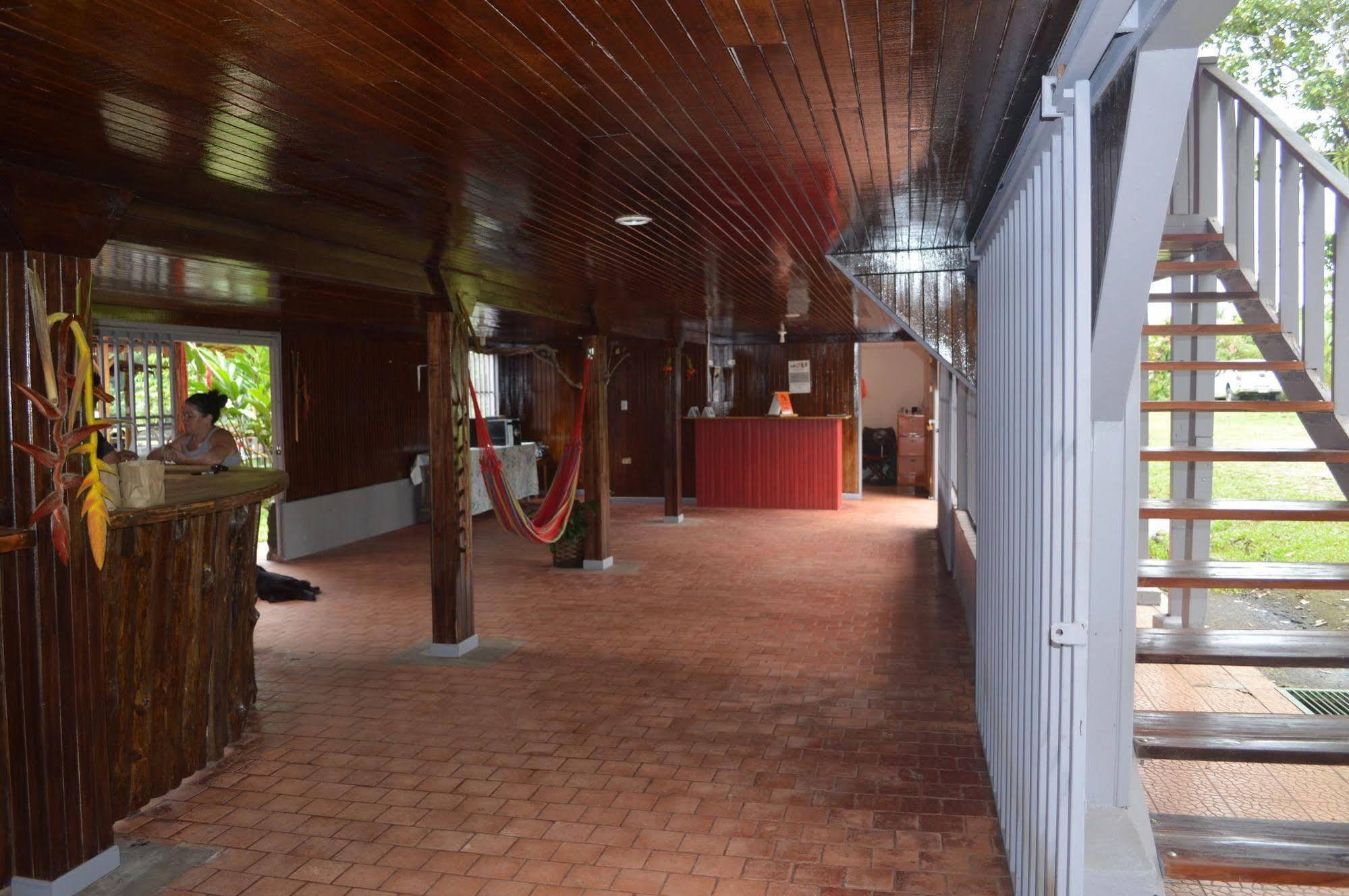 Islas Del Rio Hostel Tirimbina Eksteriør bilde